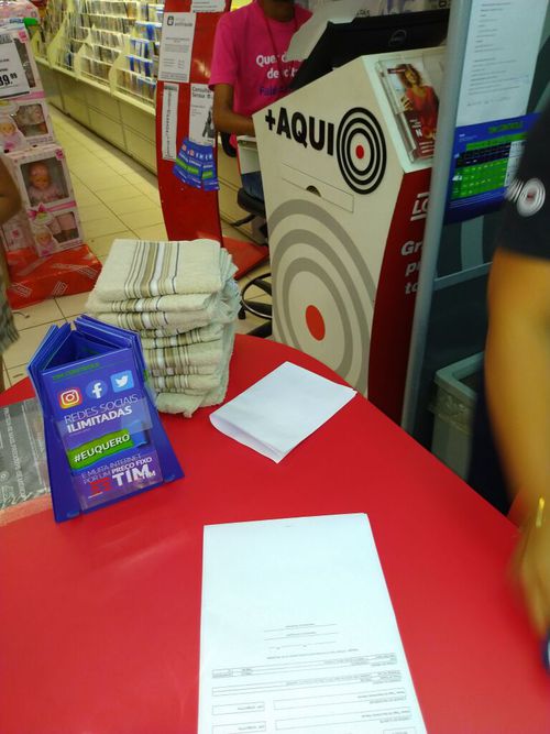 4347880-d8Odq.jpg
