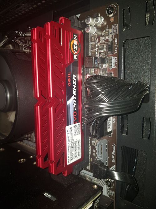 4576330-iTqT0.jpg
