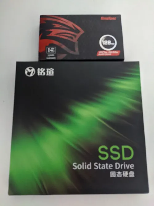 7099920-zOZ5c.jpg