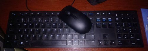 3942538-JwUXY.jpg