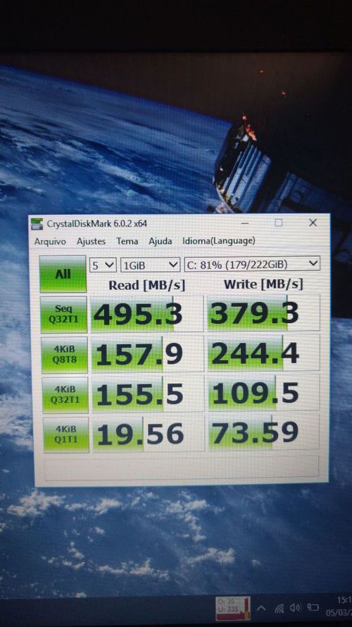 3596489-y7yaE.jpg