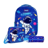 【App/Com Cashback Magalu R$99】Kit Mochila Infantil Escolar com Rodinhas + Estojo e Lancheira Térmica Magic Kids Astronauta