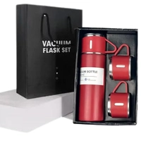 Kit Garrafa Termica Inox Isolada a Vacuo Parede Dupla Com Tampa Caneca e 2 Canecas 500ML Para Quente Gelado (Kit_Vermelho)