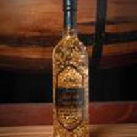 Cachaça seio da canastra flocos de ouro