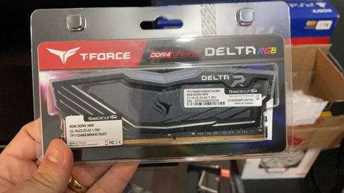 7325050-VUhQV.jpg
