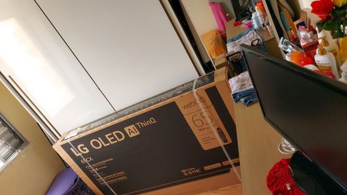 6284028-POEVd.jpg