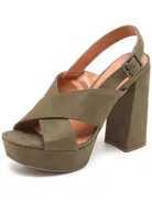Sandália VIA UNO Tiras Cruzadas Verde R$70