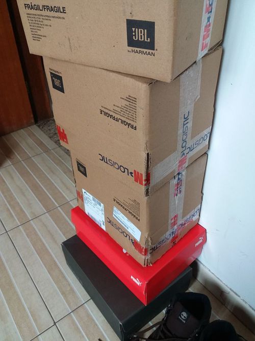 3444260-YKWla.jpg