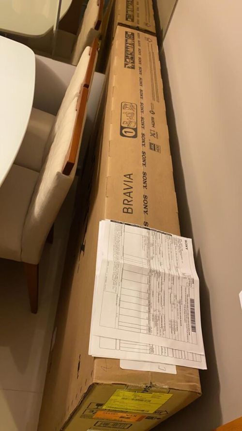 5853372-E4AkY.jpg