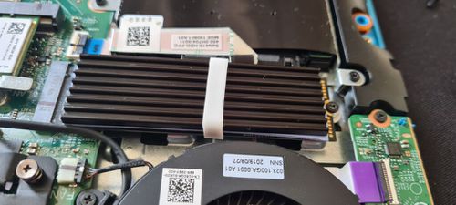 6579064-xAICD.jpg