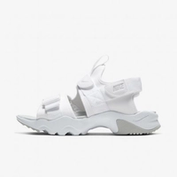 Sandália Nike Canyon Feminina | R$ 220