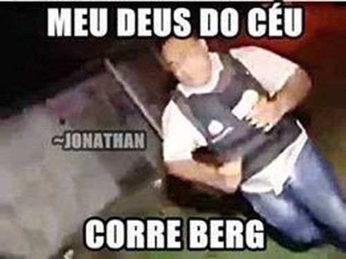 3902937-BGJKa.jpg