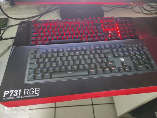 6221470-rGFtp.jpg