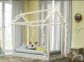 Mini cama Montessoriana Juvenil Branco GIZ Serpil - R$305,92