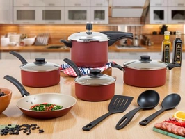 Jogo de Panelas Tramontina Antiaderente - de Alumínio Vermelho 8 Peças Turim 20298/719 | R$ 256