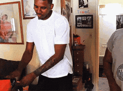 dúvida-masculinidade-zenklub.gif
