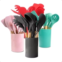 Kit 12 Utensílios De Cozinha Em Silicone E Cabo De Madeira