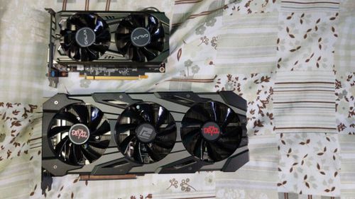 4574302-DsjOn.jpg